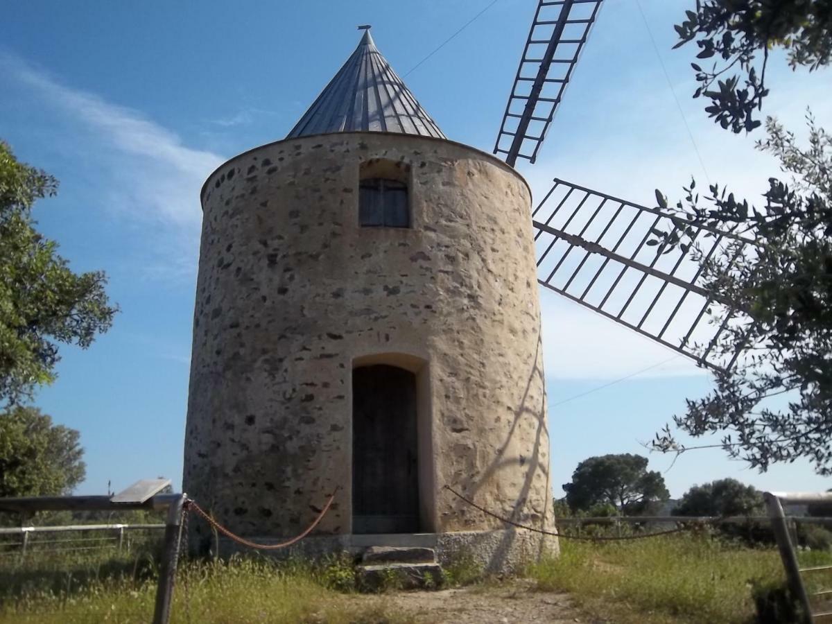 B&B Le Petit Frigouye Rochefort-du-Gard Kültér fotó